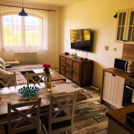 U Stareho Jastera Apartment Vel'ka Lomnica Luaran gambar